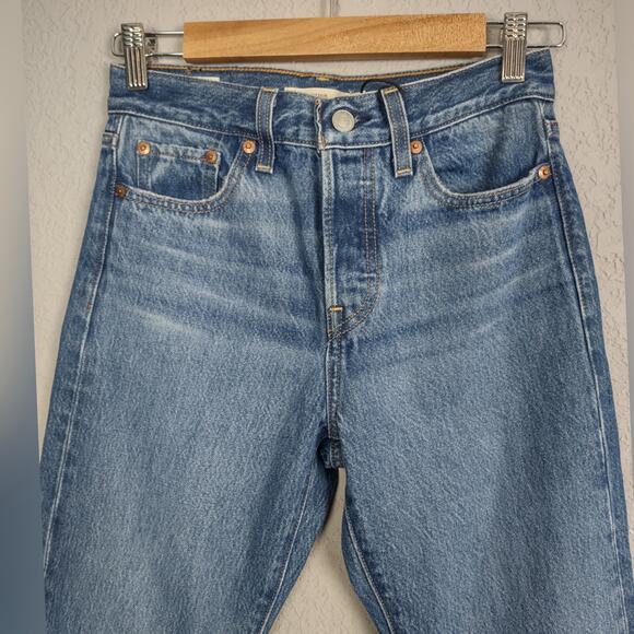 Levi's Premium Wedgie Icon Fit High Waist Jeans In Athens Shut It Size 25 - Picture 12 of 16